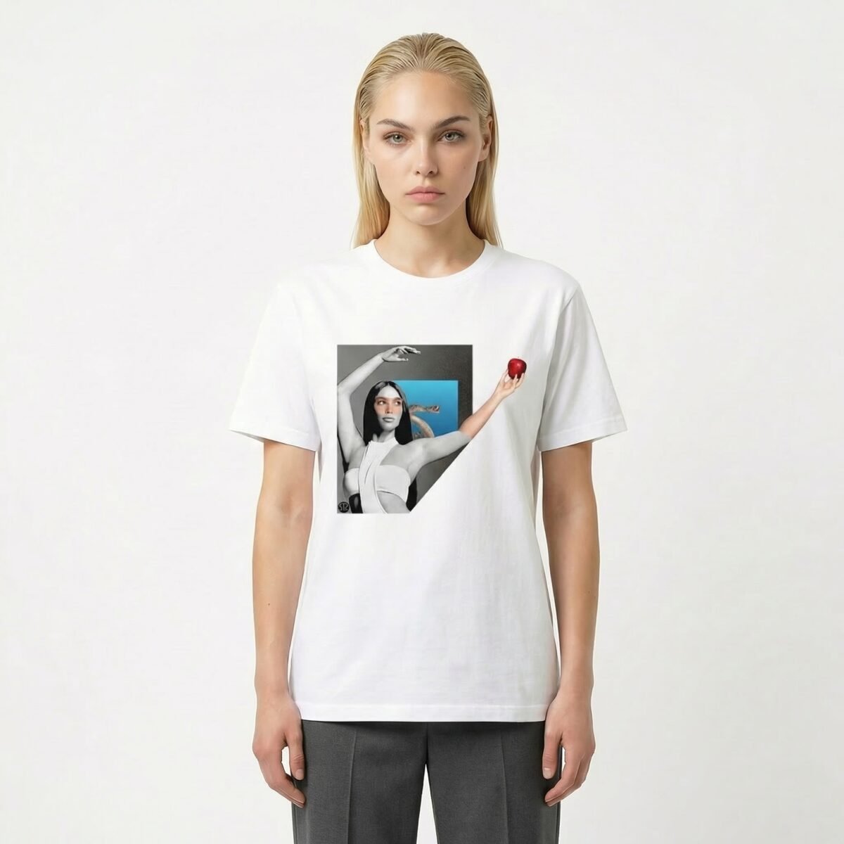 Apple | T-shirt